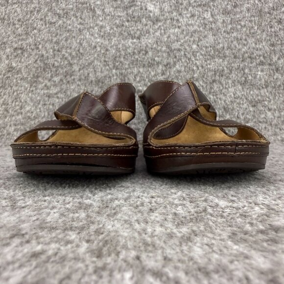 ✅Clarks Artisan Brown Leather Wedge Sandals Womens Size 7M Criss-Cross Open-Toe - Picture 3 of 11